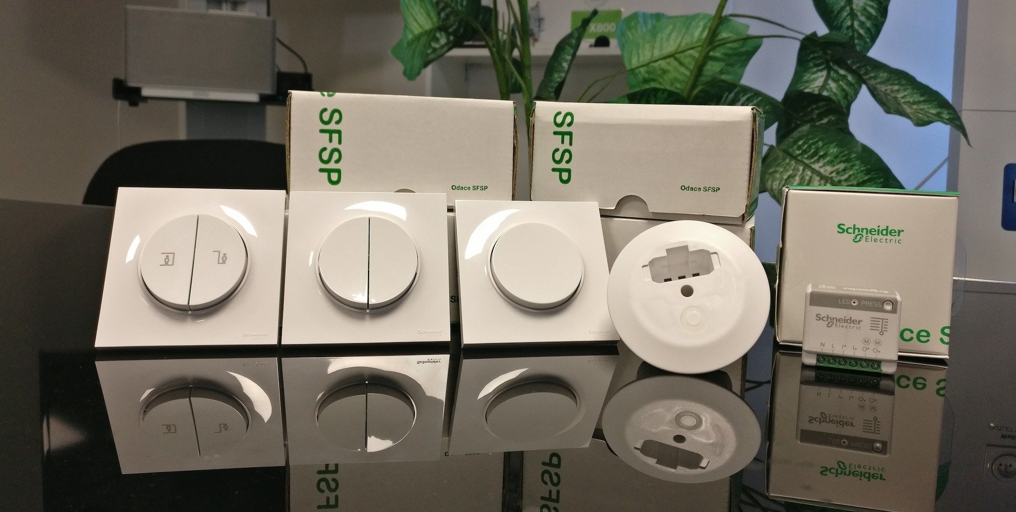 Schneider Electric lance sa gamme domotique Odace Sans Fil Sans Pile